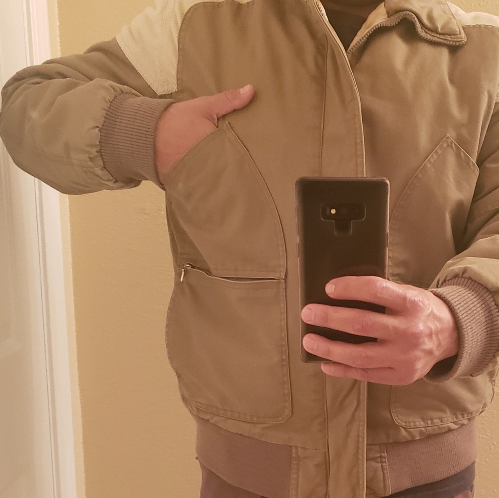 Coat - Picture 8 of 8